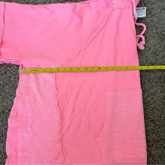 Free People We The Free So Fresh Pink Boho Frayed Shirt Kimono Hoodie M/L - Picture 13 of 16